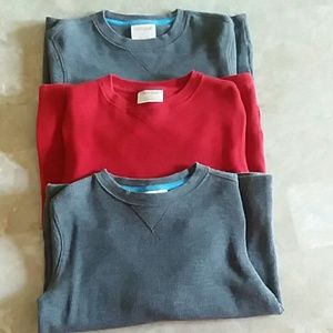 Bundle (3) long sleeve thermals